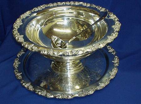 10 Qt Punch Bowl w/ Tray & Ladle (Silver)